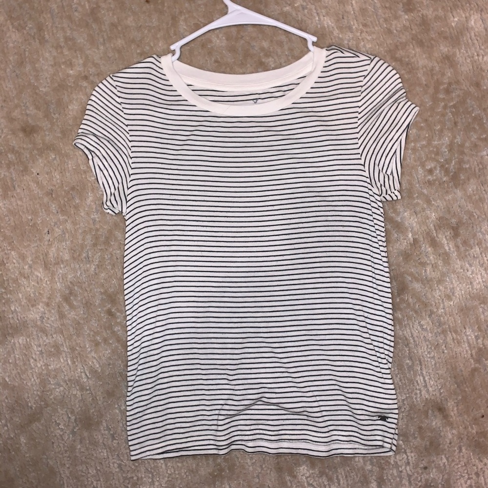American Eagle crop top